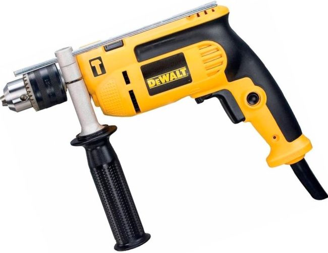 Ударная дрель DEWALT DWD024-IN